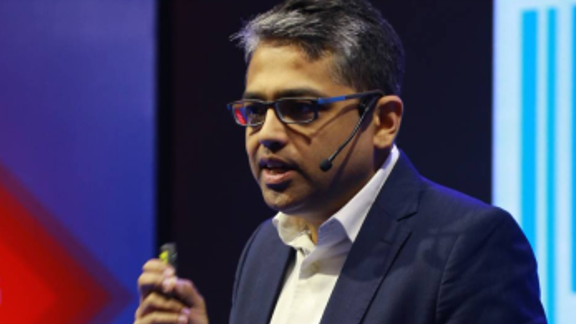 CEO & Managing Director, Zaved Akhtar giving a speech on a seminar